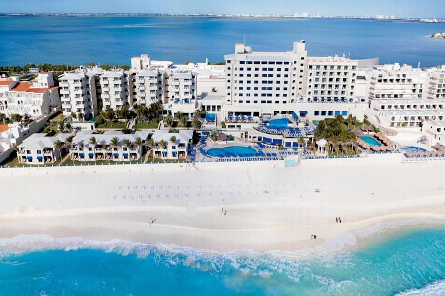 Barcelo Tucancun Beach