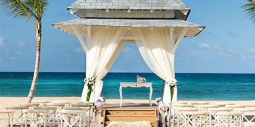 Nickelodeon-Hotels-Resorts-Punta-Cana-destination-weddings-Dominican-Republic-247710-original-jpgf32dc735-310a-4037-9630-3f7bb64c0ec1.1649157371
