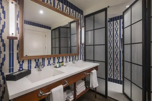 OEF-Junior-Suite-Rooftop-El-Beso-5 (1)