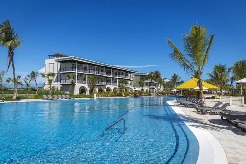 OEF-Piscina-El-Beso-4 (1)