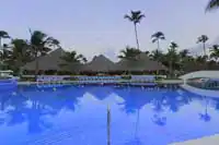 bp puntacana-pool-beach-2