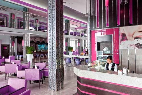 capuccino-riu-palace-mexico tcm55-226374