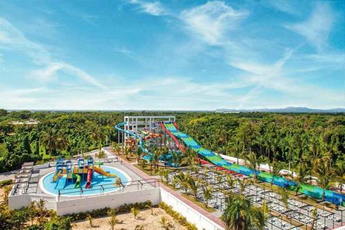 hotel-riu-palace-punta-cana-splash-water-world-3 tcm55-212090