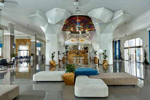 lobby-hotel-riu-palace-punta-cana-4 tcm55-203179