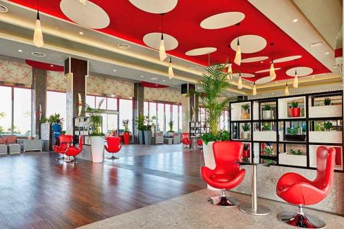 recepcion-hotel-riu-palace-costa-mujeres tcm55-210212